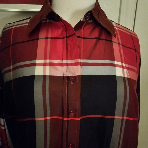 Coldwater Creek Red & Blk Plaid Shirt - Picture 2 of 3